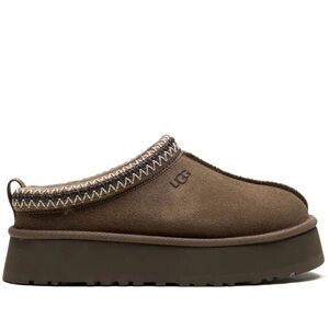 UGG
Tasman slippers Size 7